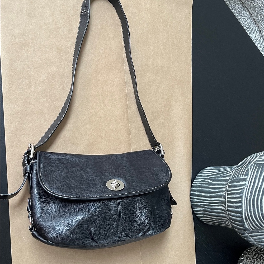 Coach bag - Picture 8 of 16